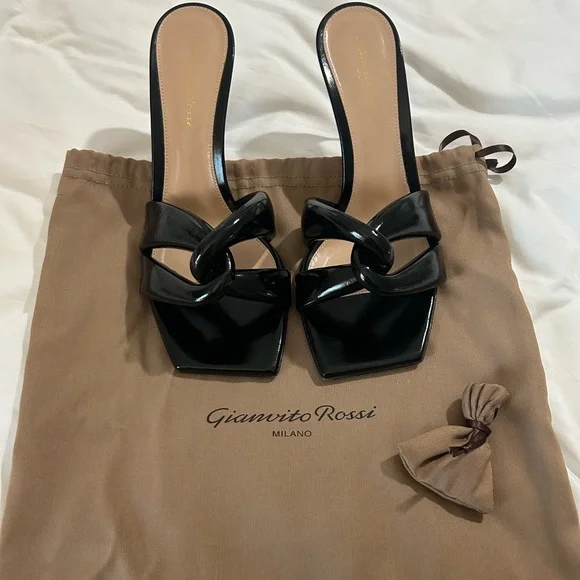 Gianvito Rossi Milano Amour Glossy Nappa Heels - Picture 4 of 9